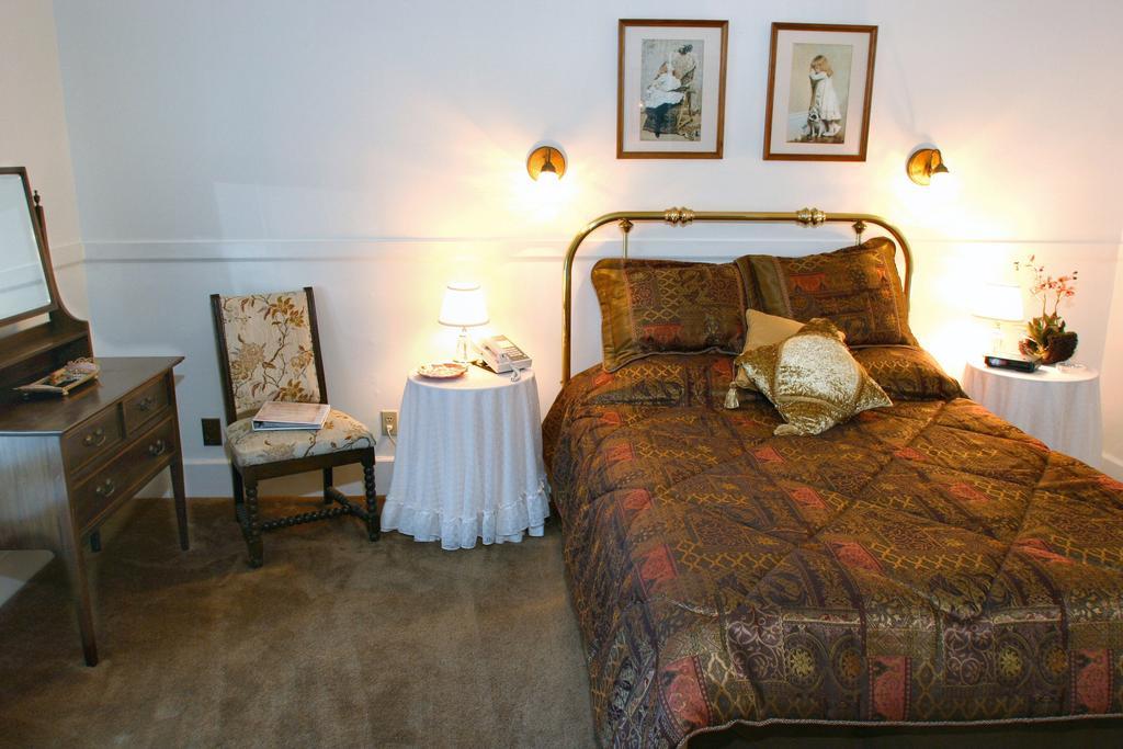 Bed and Breakfast Power'S Mansion Auburn Habitación foto