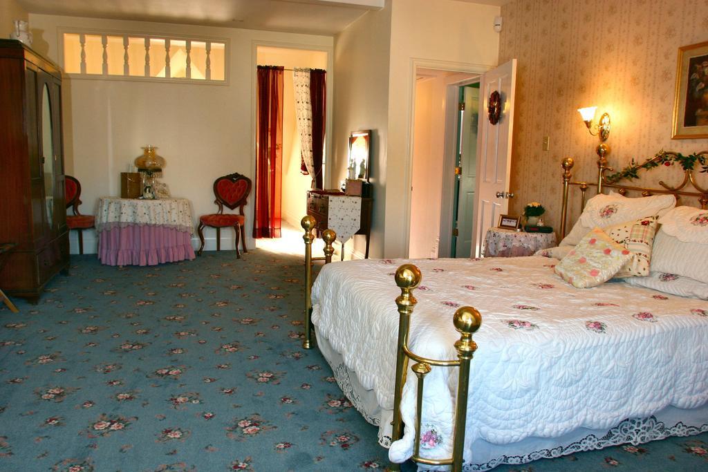 Bed and Breakfast Power'S Mansion Auburn Habitación foto